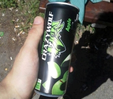 crazy-wolf-energy-drink-apple-kaufland-5-percent-juice-taste-cans