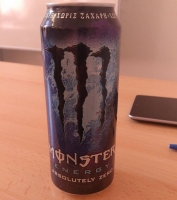 monster-energy-absolutely-zero-500ml-greece-in-czechs