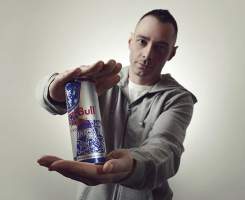 red-bull-inspire-fabri-fibra-rappers