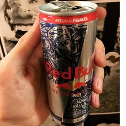 red-bull-energy-driink-can-limited-edition-pilvaker-hungary-2016-250mls